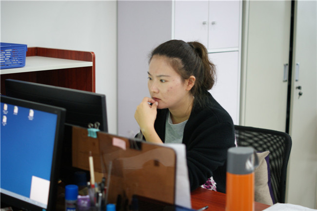 �T���L��